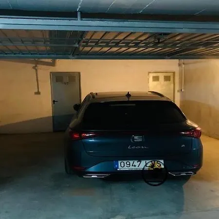 Apartment Lmha22 Marinesco 2, One Bedroom With Pool View